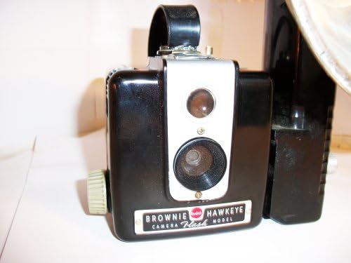 Камера със светкавица Kodak Brownie Hawkeye